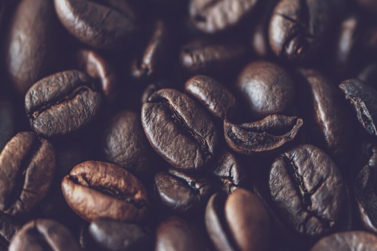 ri ya roasted coffee 6853956 1920 768x512